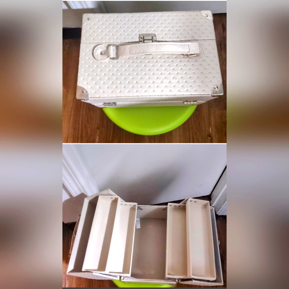 Jewelry And Accessories Organizer